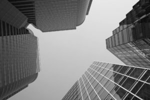 Hong Kong lidera FinTech mundial y atrae OPVs de calidad en marzo