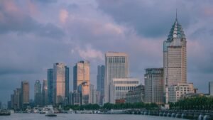 Hong Kong: Qué Hacer Cuando Escasean las Noticias de Inversión