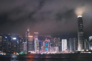 Hong Kong atrae inversión tech tras nuevas políticas digitales