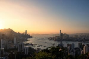 Hong Kong recupera confianza inversora tras reforma financiera